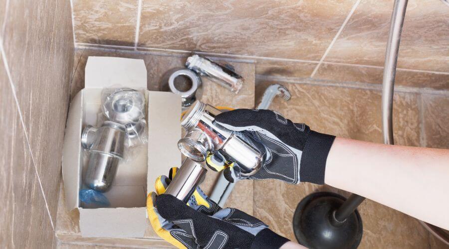 Expert Emergency Roof Repairs services in Alvin, TX